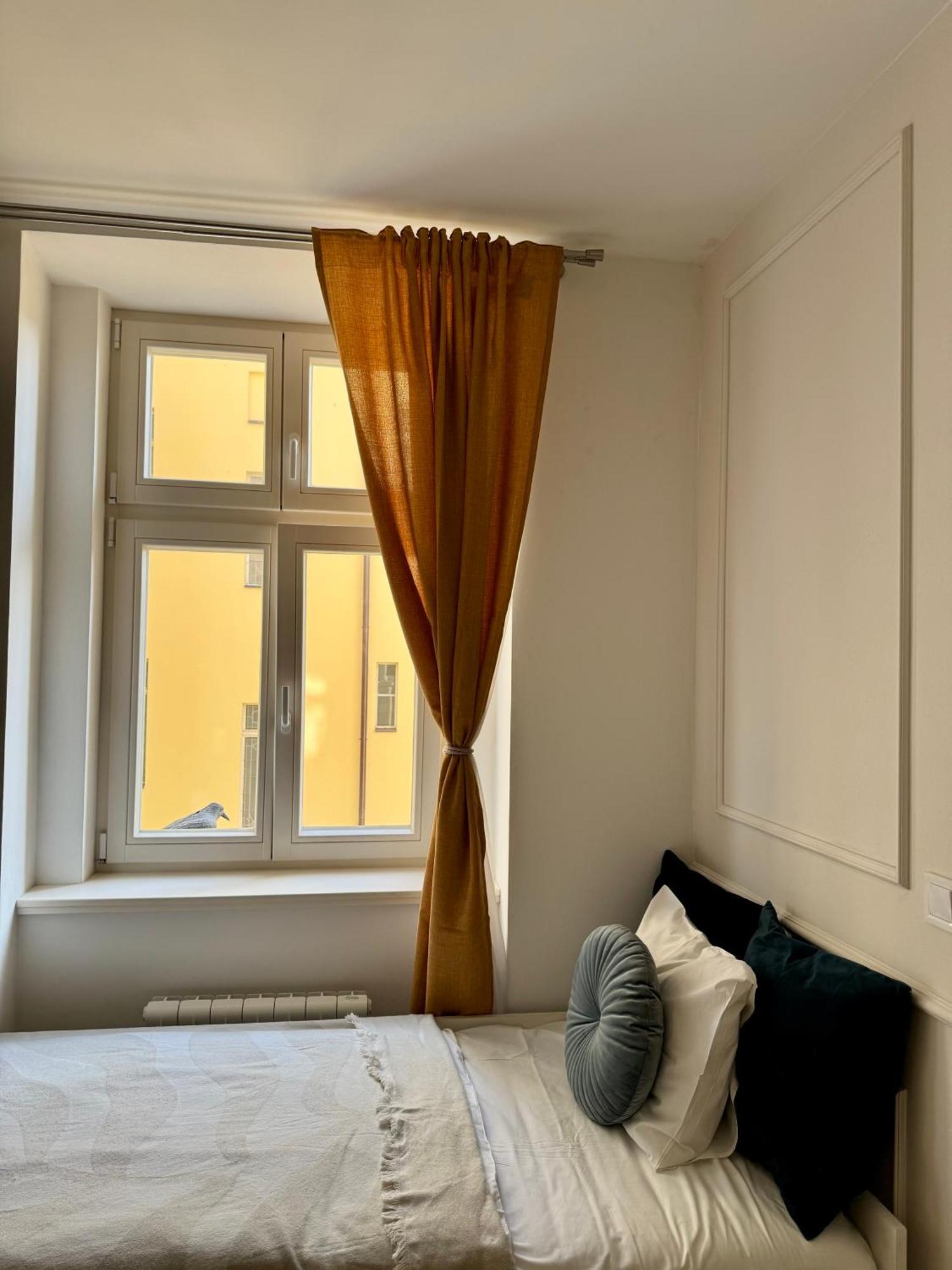 Anytime Holiday- Wenceslav * Prague