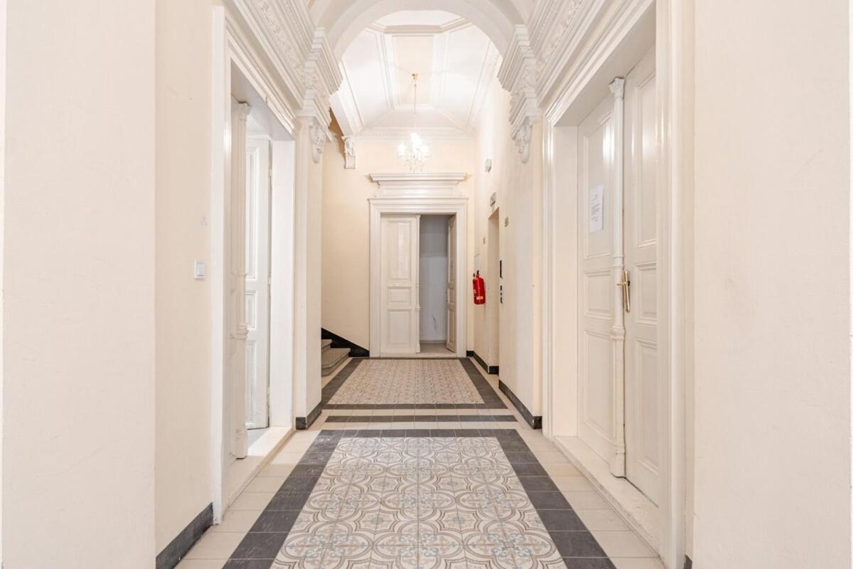 Anytime Holiday- Wenceslav Apartment *