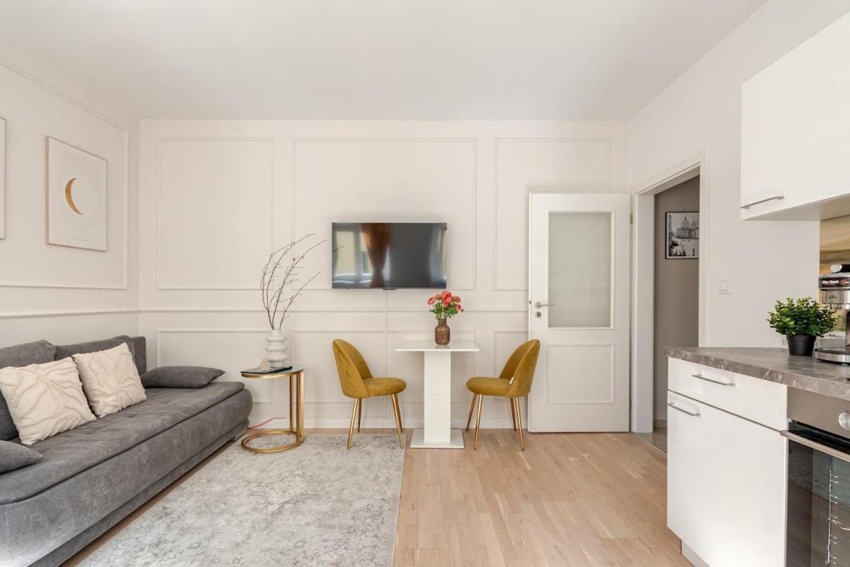 Anytime Holiday- Wenceslav Apartment Prague